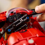 Ducati Panigale V4 S Motorcycle building blocks 42202 - Image 9