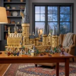 Hogwarts Castle building blocks 71043